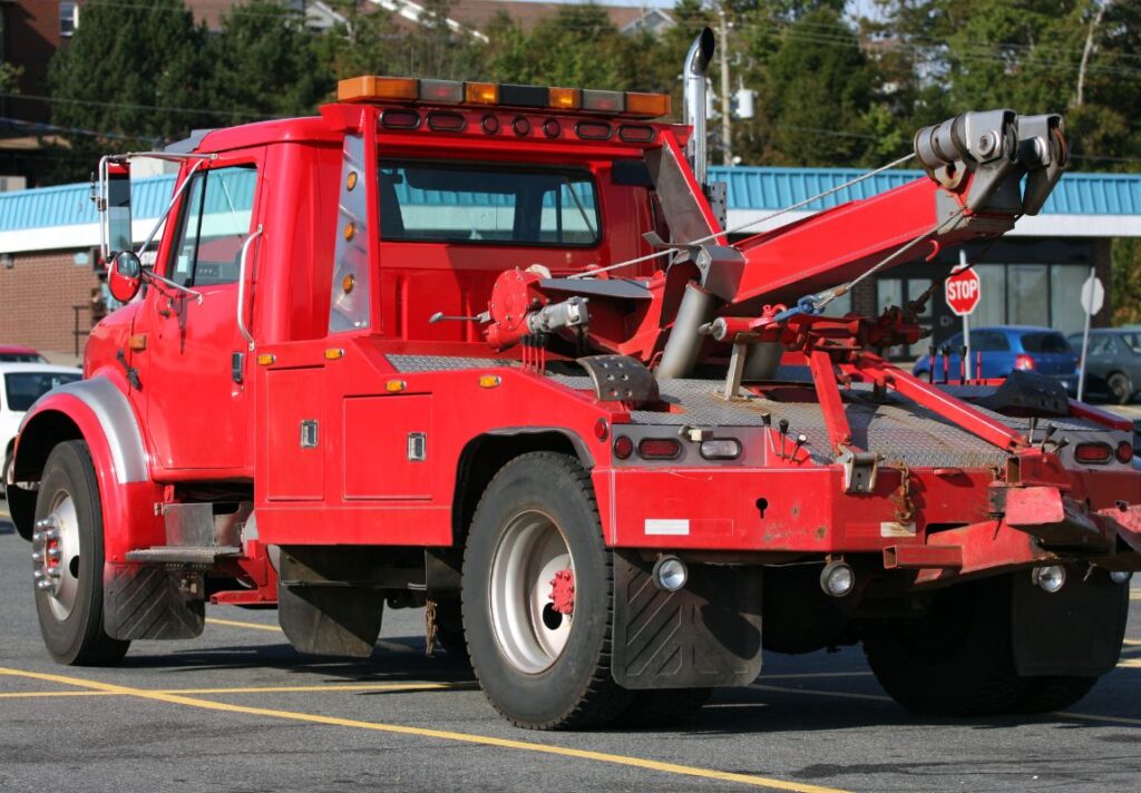 hook and chain Tow truck