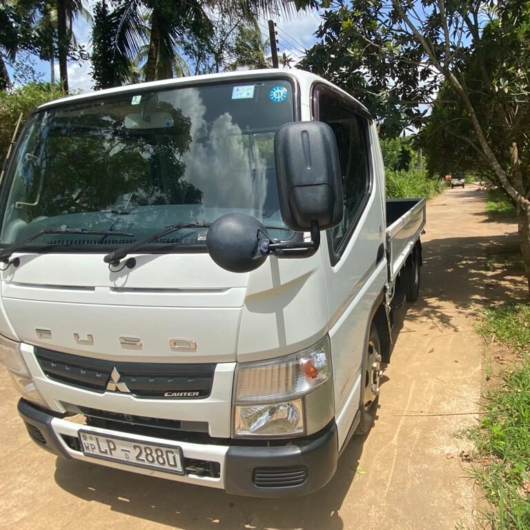 How to Choose and Buy a Japan Lorry in 2025 - Brands, Popular models, and Buying Guide. 21 IMG 20231119 WA0005 edited